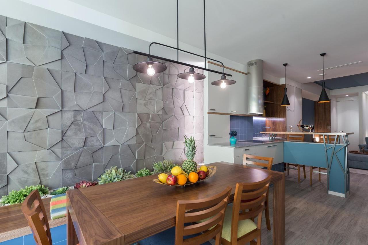 Charming Luxurious Flat With Garage By Host Wise Apartment Porto Exterior photo